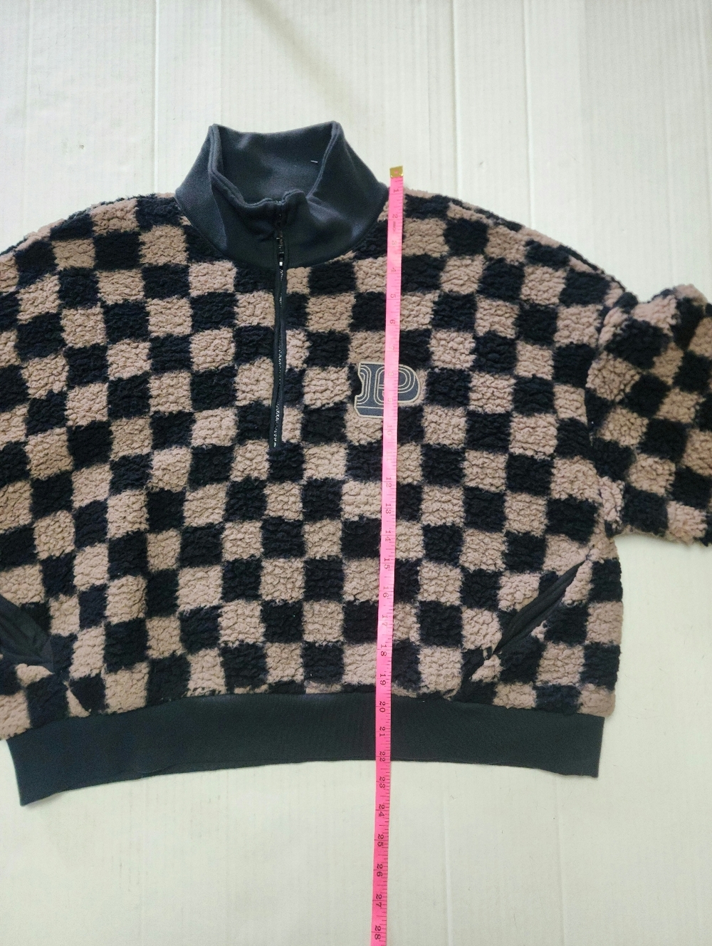 VS PINK Sweatshirt - Picture 6 of 8